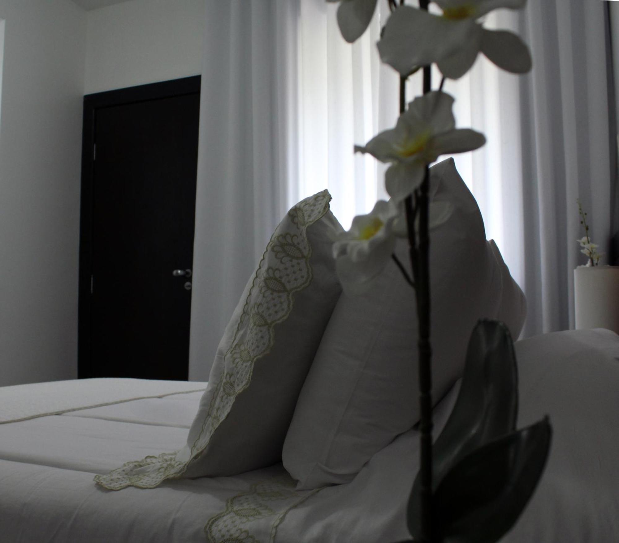 Hotel Dom Henrique Timoteo Экстерьер фото