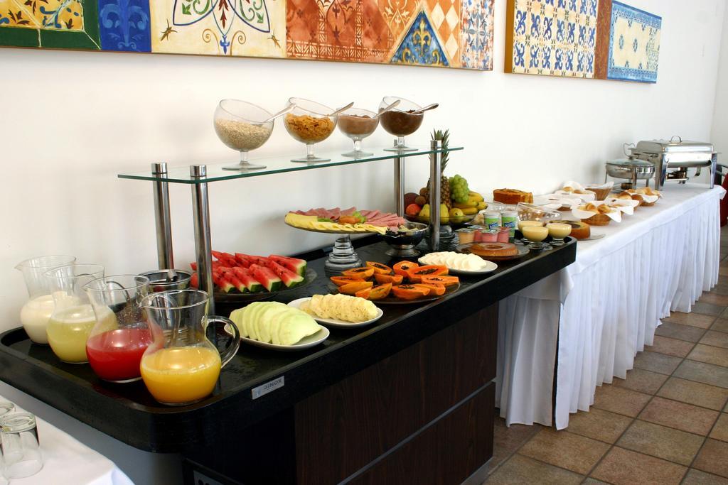 Hotel Dom Henrique Timoteo Экстерьер фото