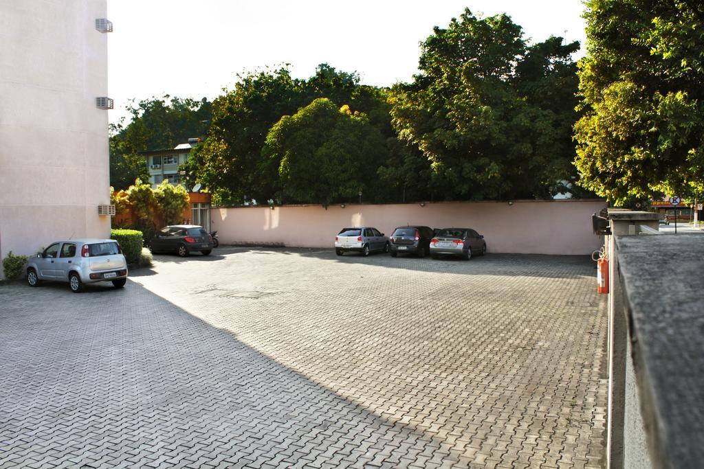 Hotel Dom Henrique Timoteo Экстерьер фото